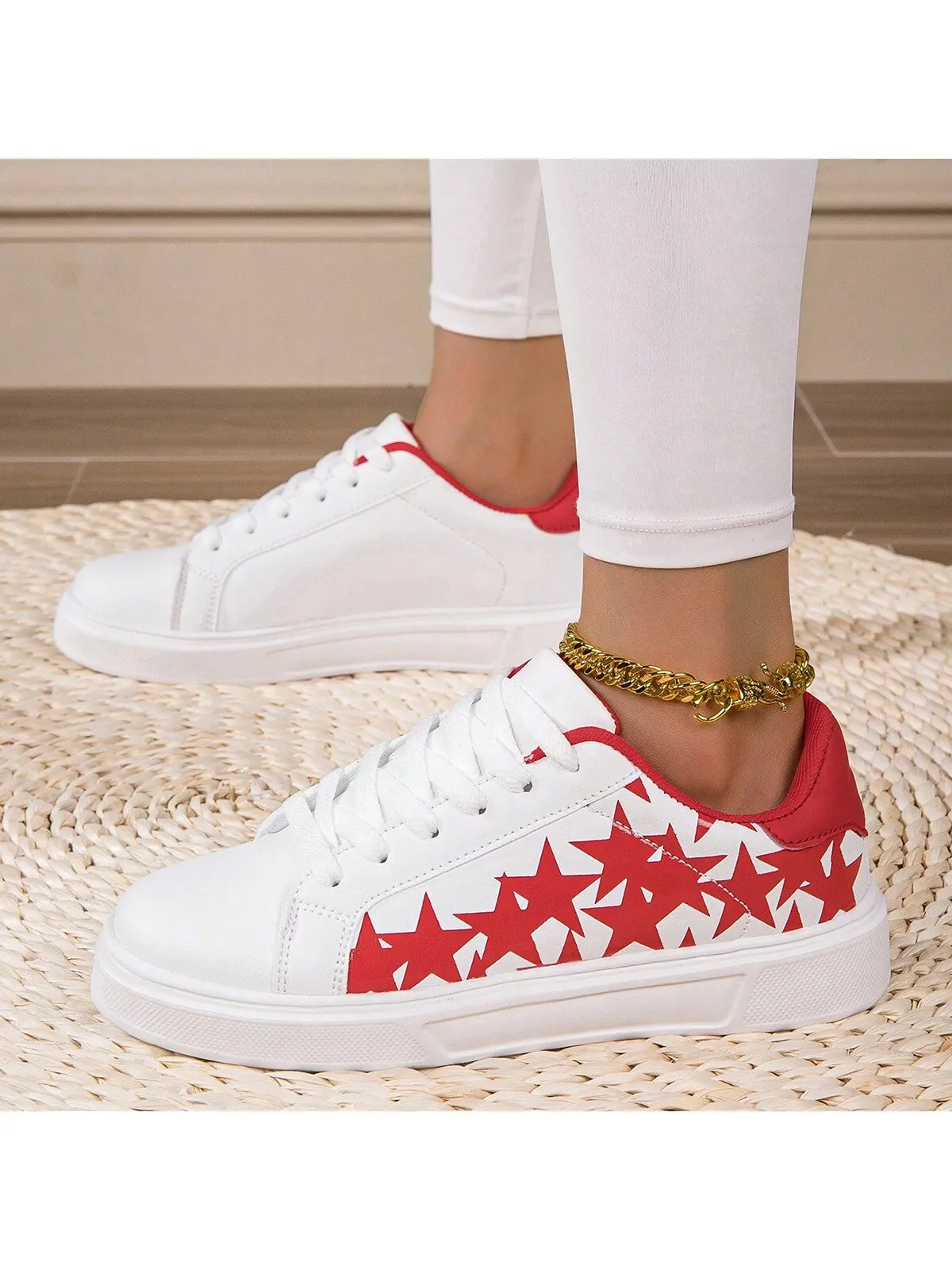 2024 Spring White Sneakers: Versatile & Trendy Sports Casual Shoes