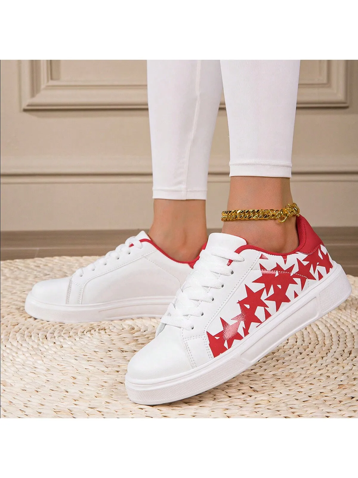 2024 Spring White Sneakers: Versatile & Trendy Sports Casual Shoes