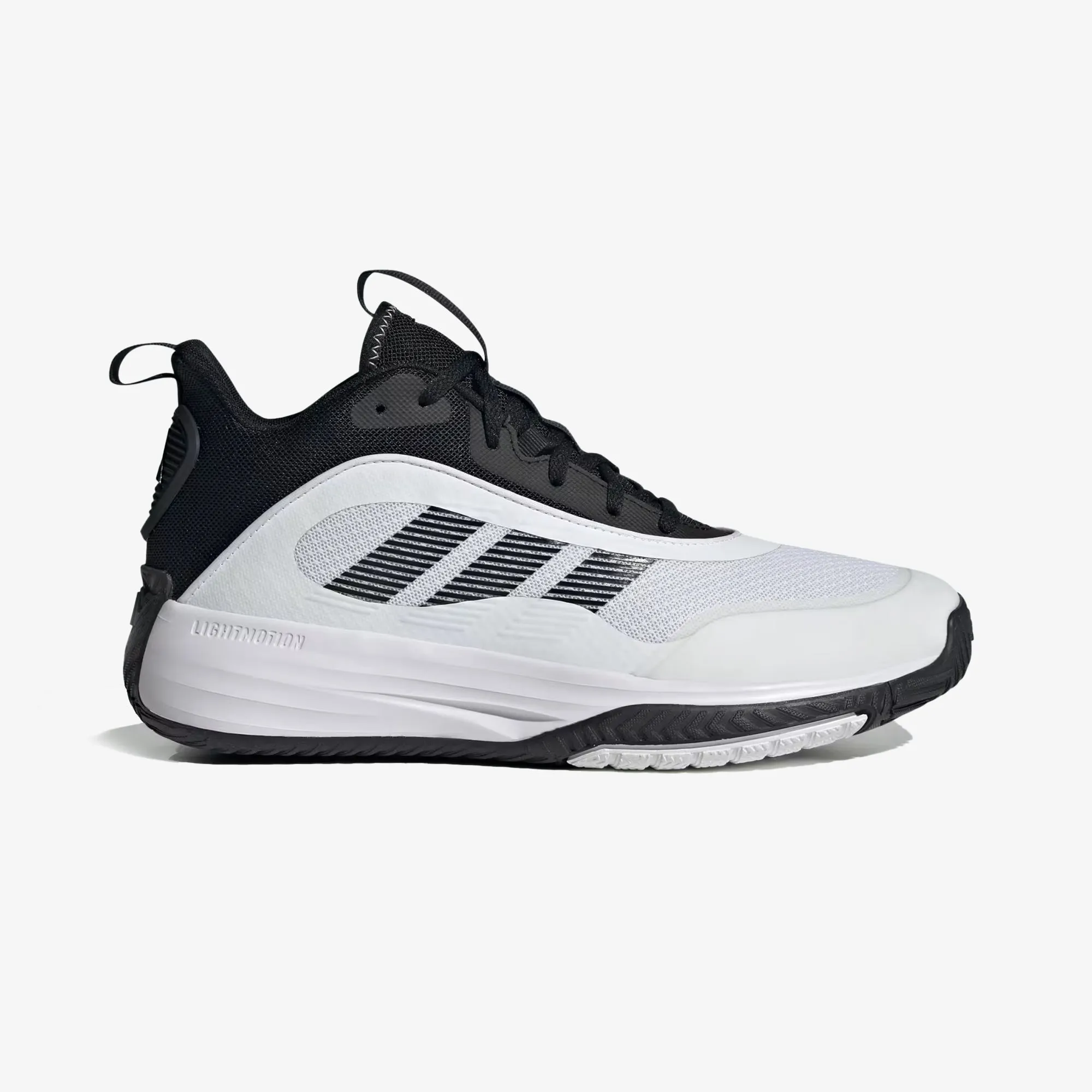 ADIDAS | OWN THE GAME 3 { CLOUD WHITE/CORE BLACK