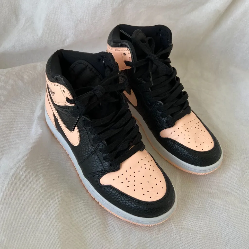 Air Jordan 1 Retro High OG crimson tint, 38.5