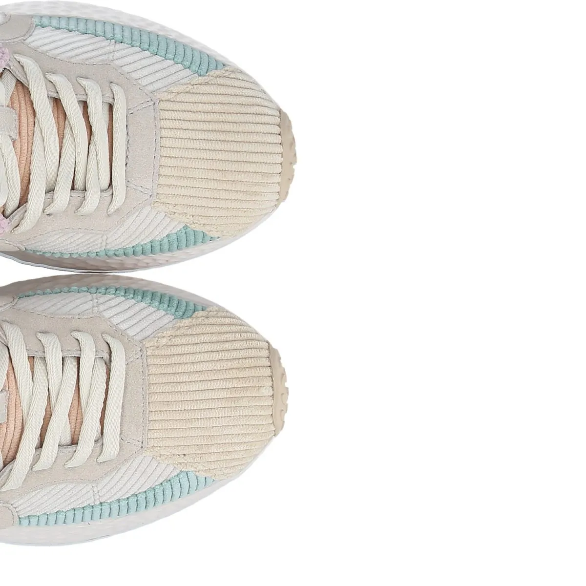 Carter Runner Daddy Beige Mint Sneakers