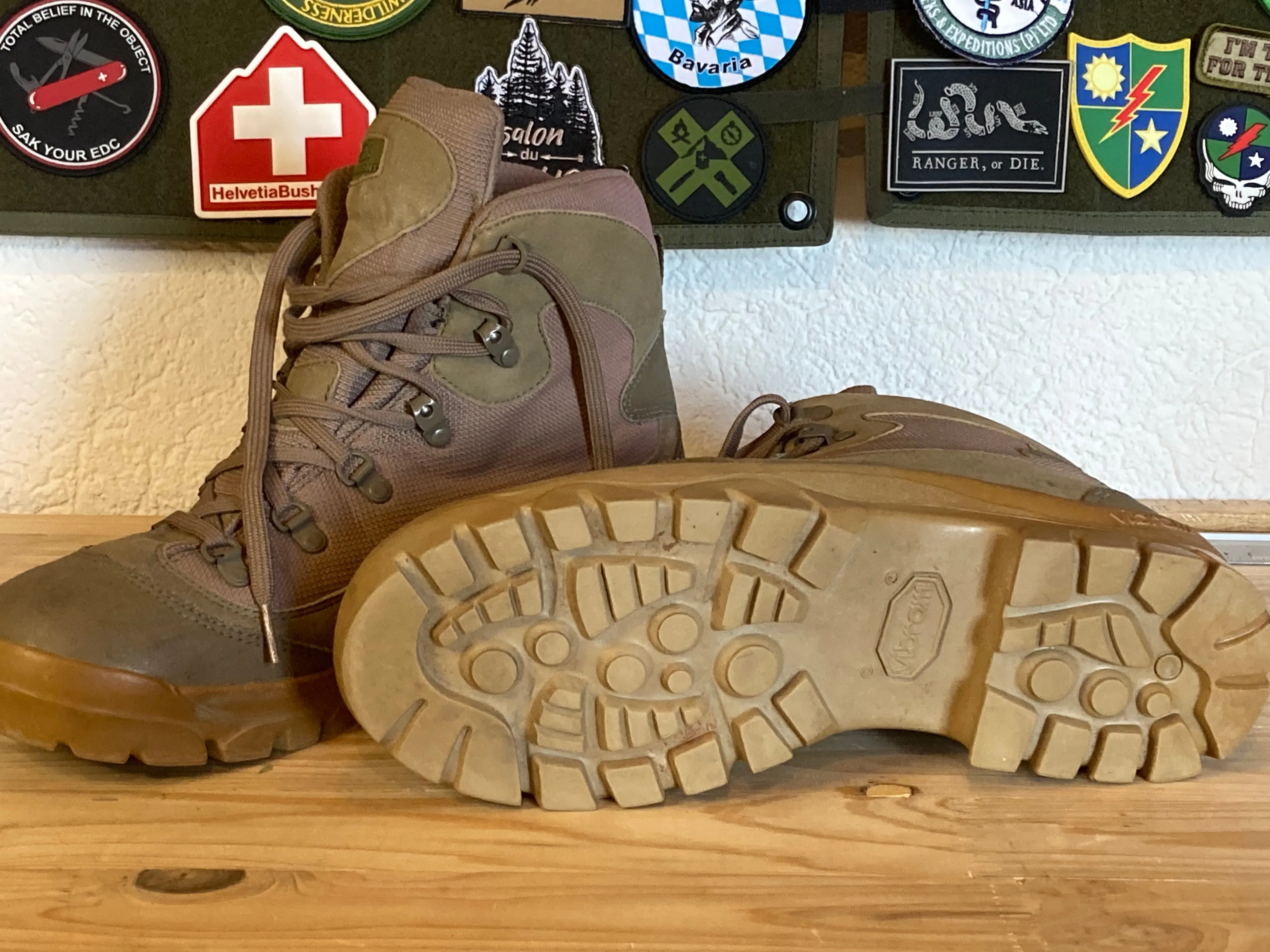 Footwear, Garmont Tactical Boots (Military) Tan 6", Size 11 US /45 EU