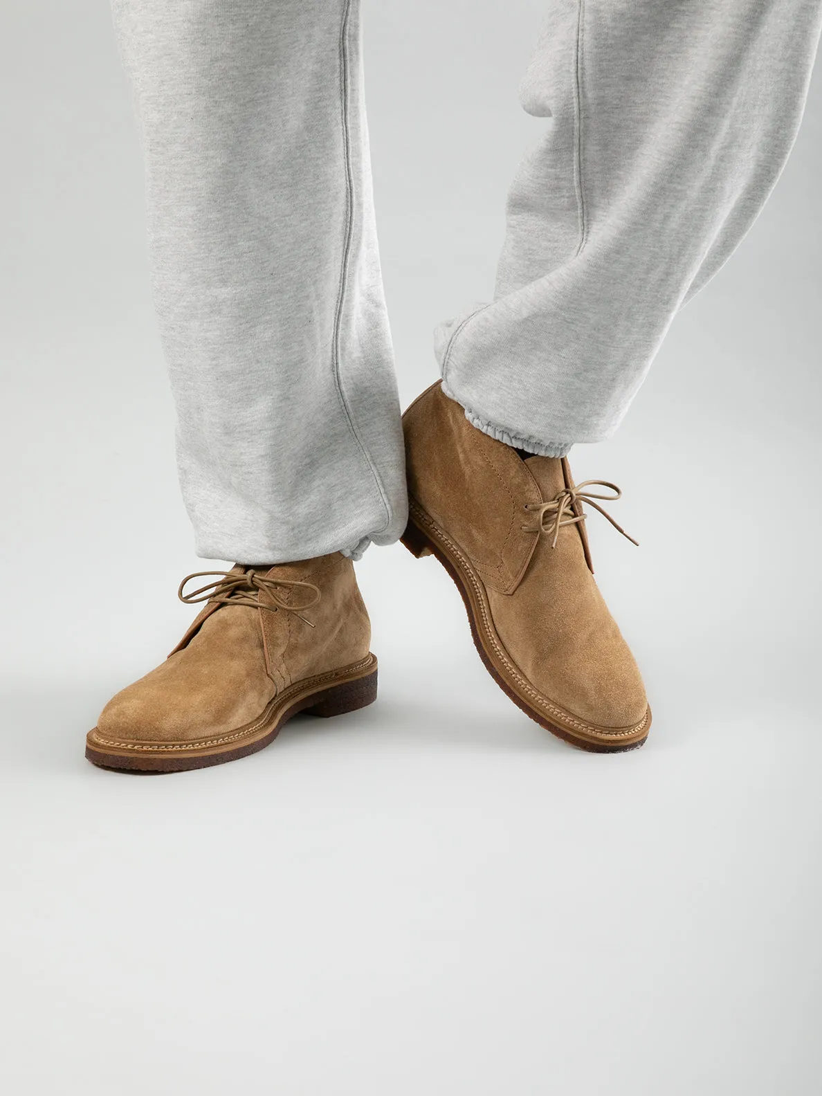 HOPKINS CREPE 114 - Taupe Suede Chukka Boots