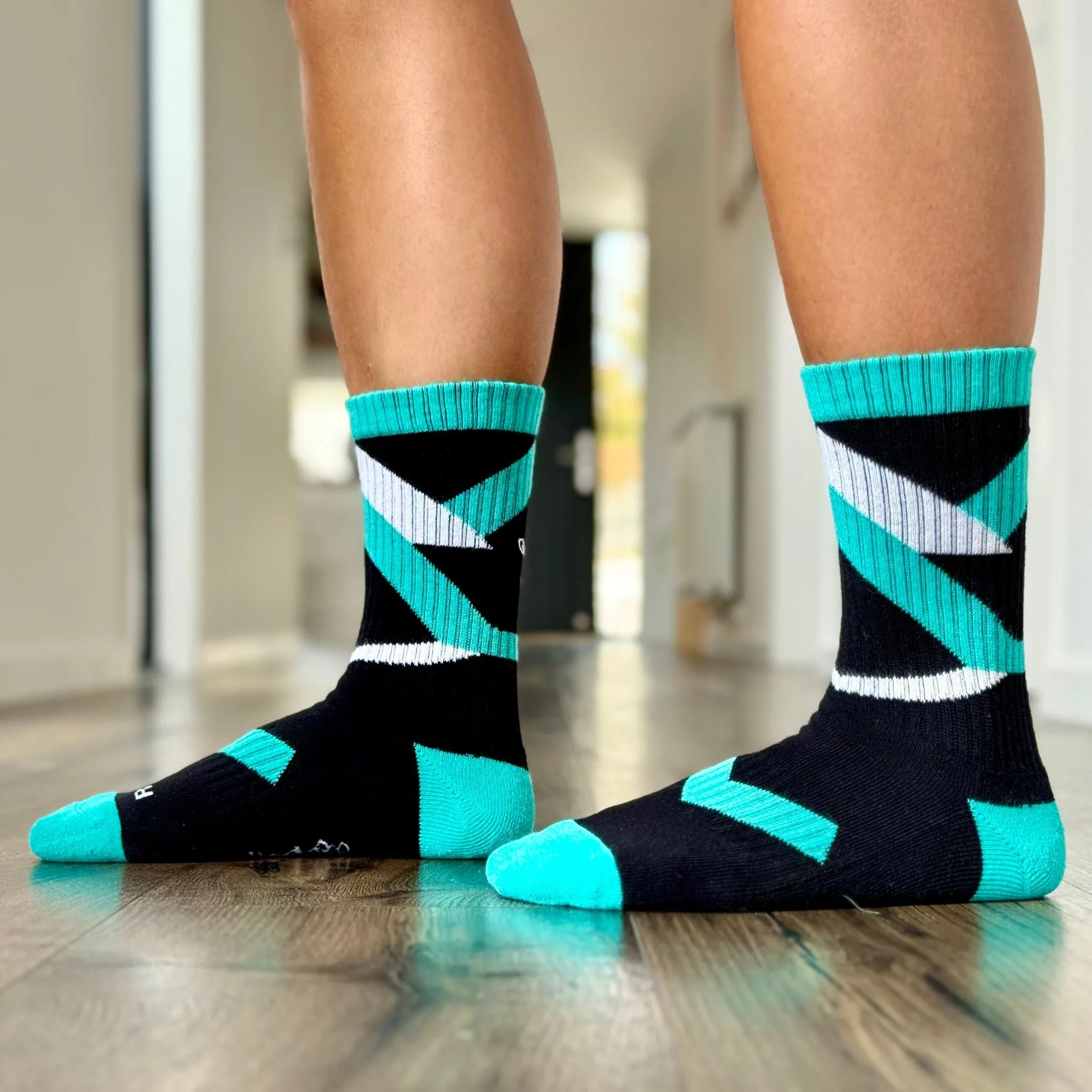 Lite Crew Sock - Chevron Strike