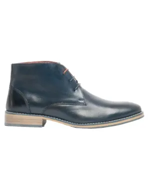 Logan Leather Chukka Boots - Navy