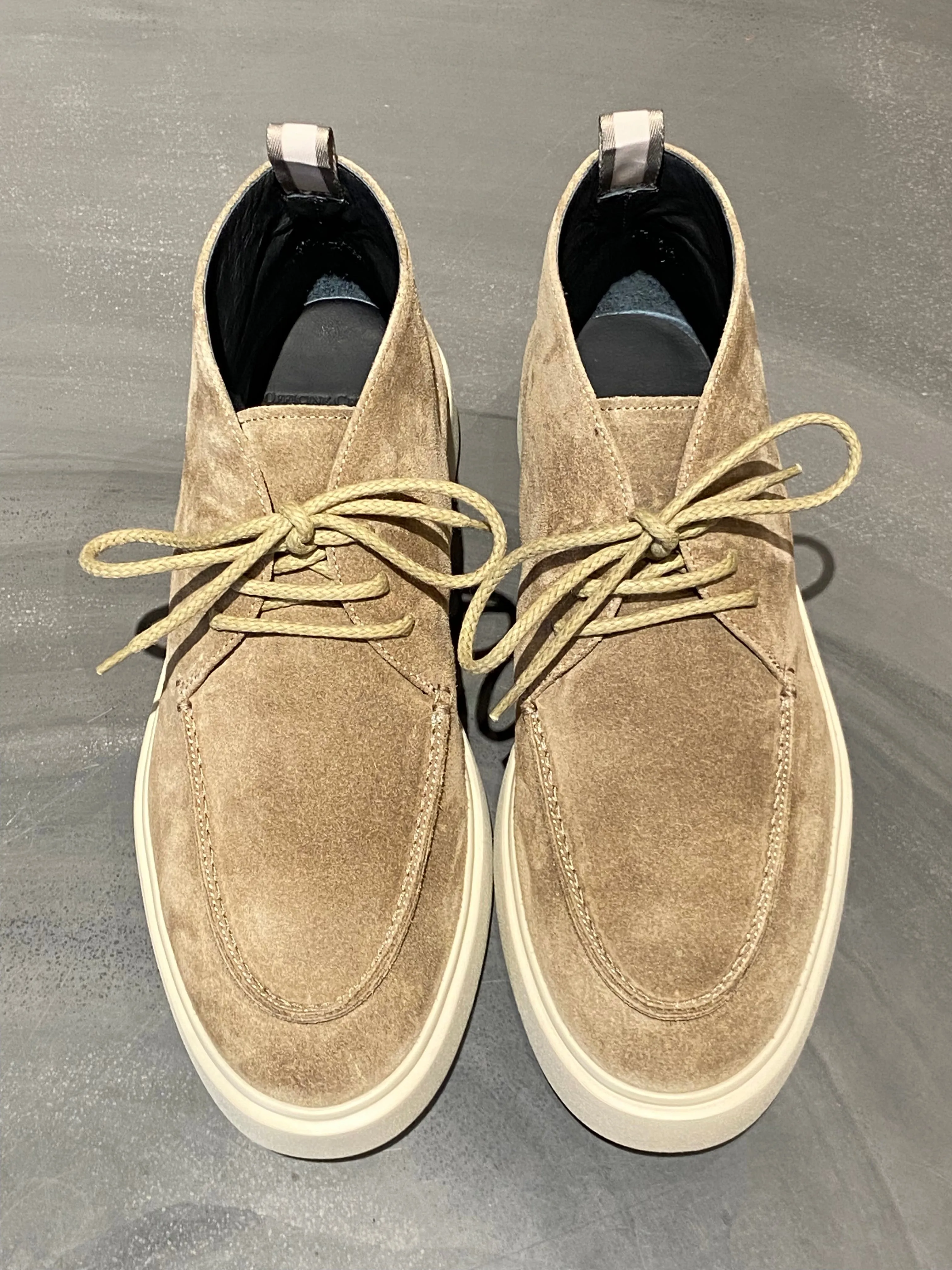 OFFICINE CREATIVE FRAME/002 CHUKKA BOOT SUEDE TAUPE