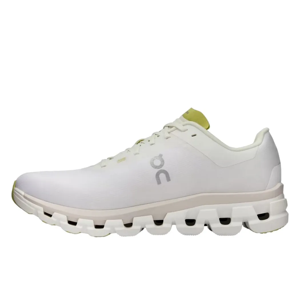 on Cloudflow 4 Men's Running Shoes