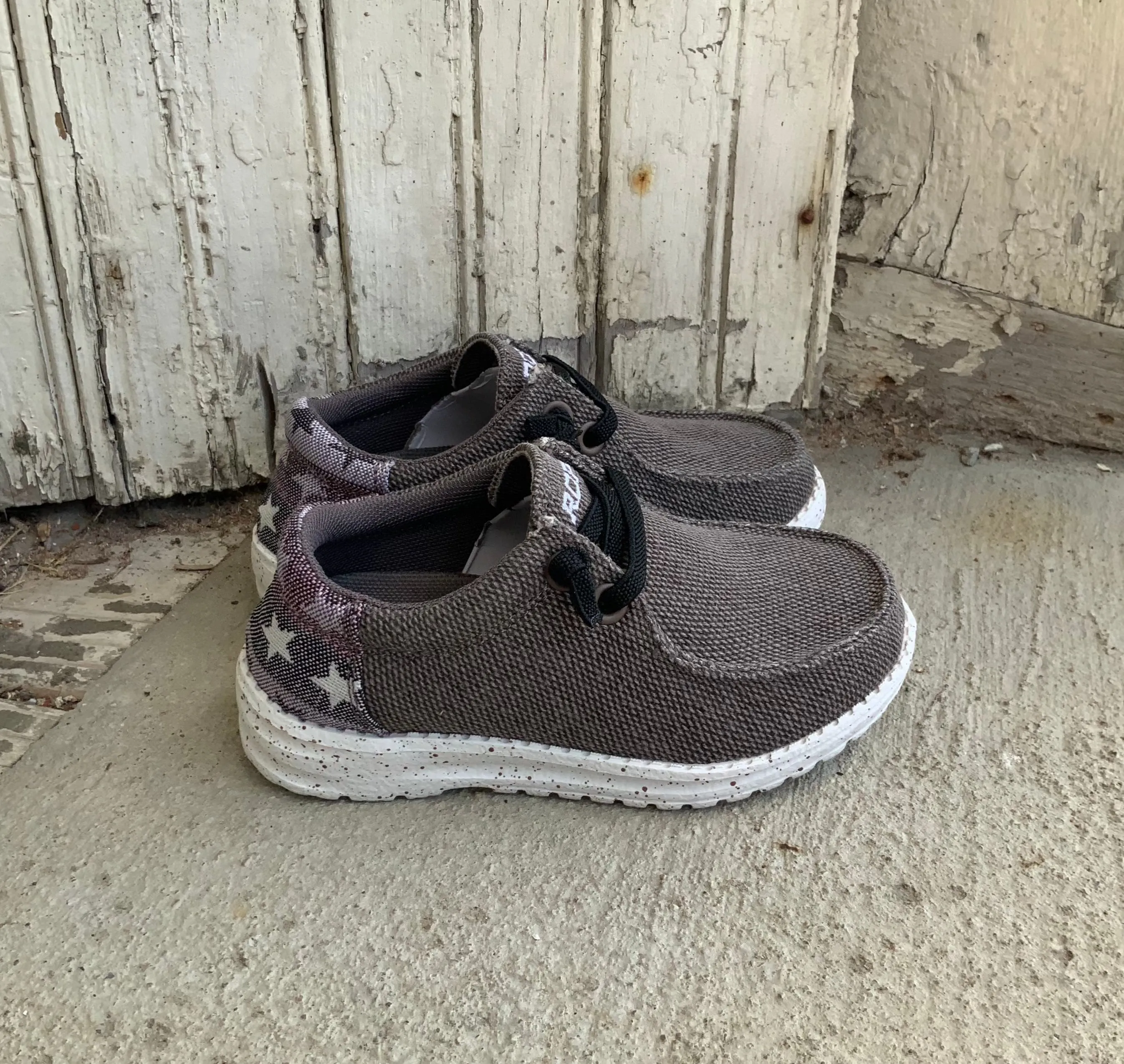 Roper Children/Youth Hang Loose Brown Canvas Lace Up Shoe 1793-2981