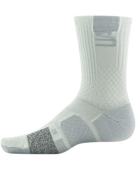 Under Armour Socks - Unisex UA ArmourDry™ Playmaker Mid-Crew Socks